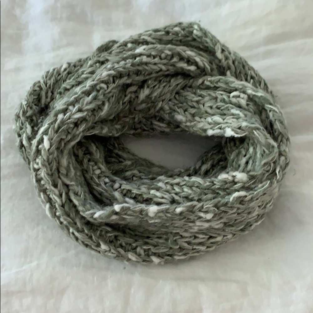 Urban outfitters gray tube scarf